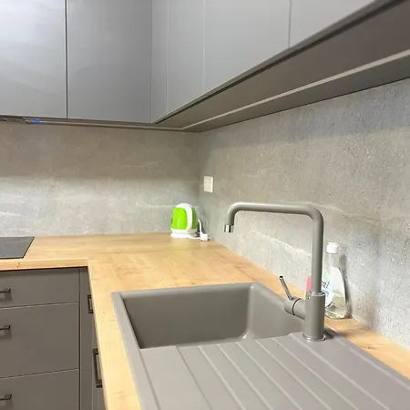 Harmony Metropolis Free Parking * Bratislava