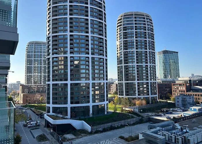 Harmony Metropolis Free Parking