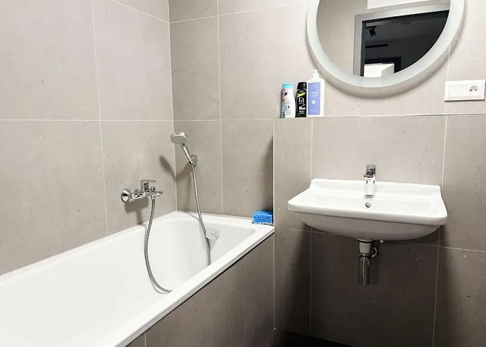 Harmony Metropolis Free Parking *